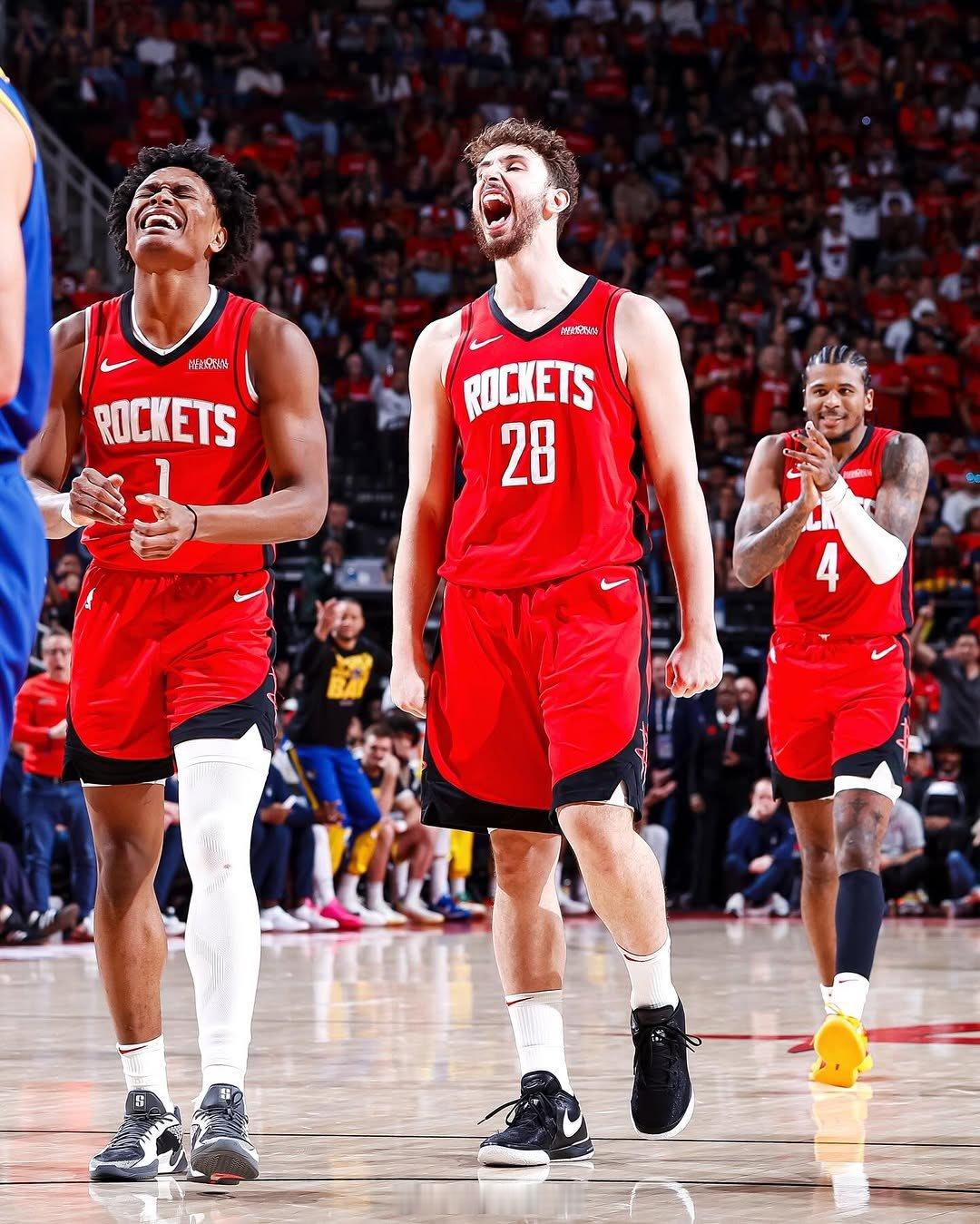 赛地聚焦——NBA总决赛今晨热度飙升，辽宁本钢远射贴柱，管理层满意，细节决定成败