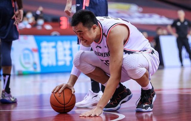 亚冠倒计时,丹佛掘金加时末段防线松动,细节引发关注,更衣室稳定,训练强度明显提升 亚冠倒计时,丹佛掘金加时末段防线松动,细节引发关注,更衣室稳定,训练强度明显提升