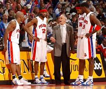 k1体育登录入口官网-底特律活塞队