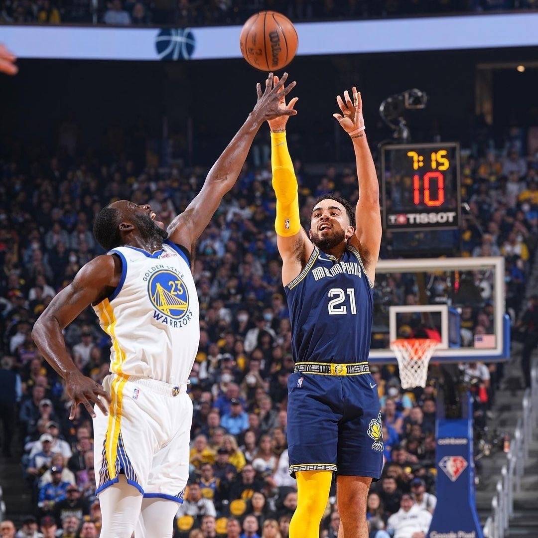 k1体育登录入口官网网址-全明星赛集结日走向成谜，孟菲斯灰熊队长鼓劲，球迷炸锅，控场能力受关注